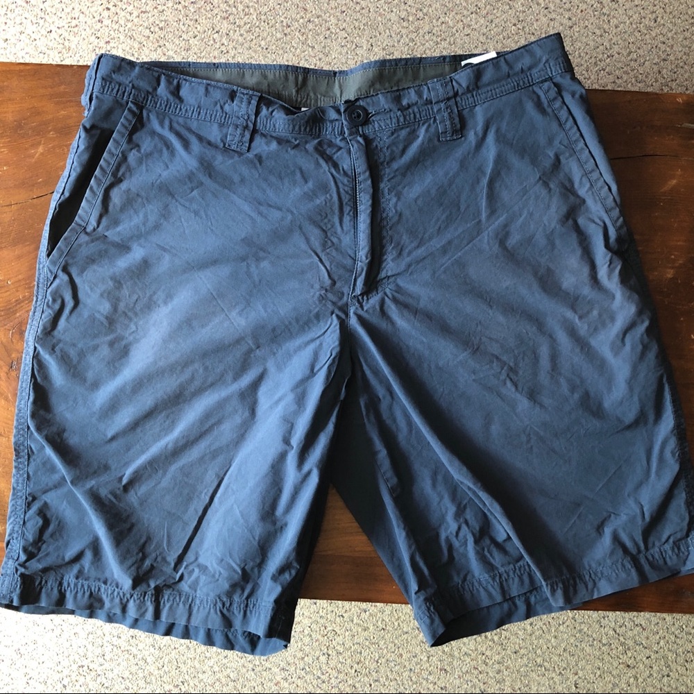 Columbia Shorts